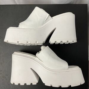 Windsorsmith Fantasize White Leather Mule with Chunky Block Heel, Size 7